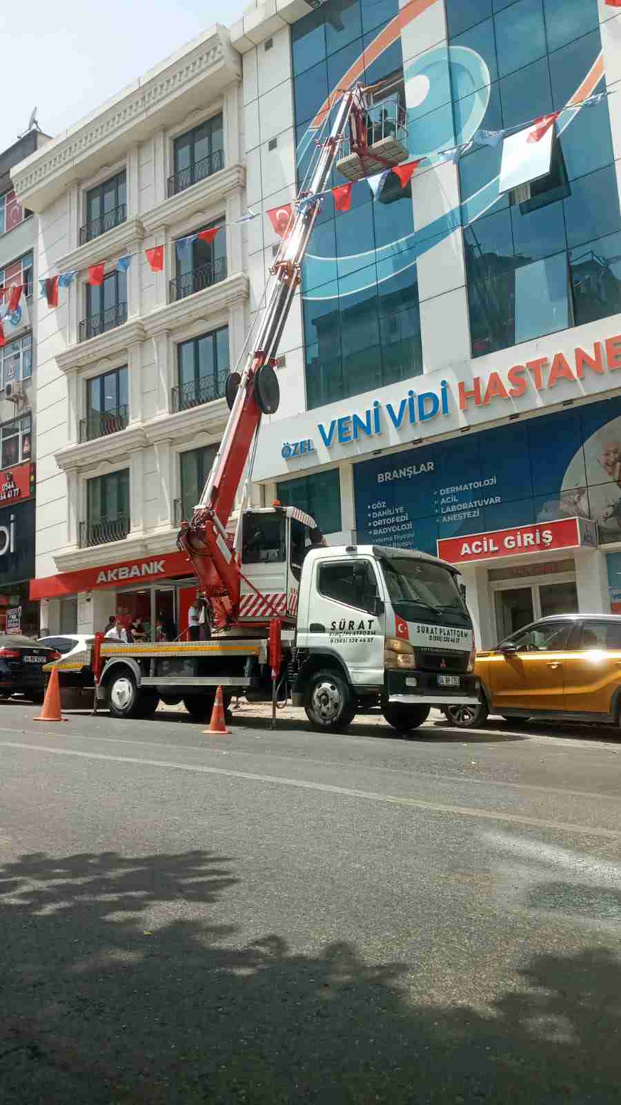 40 Metre Sepetli Vinç